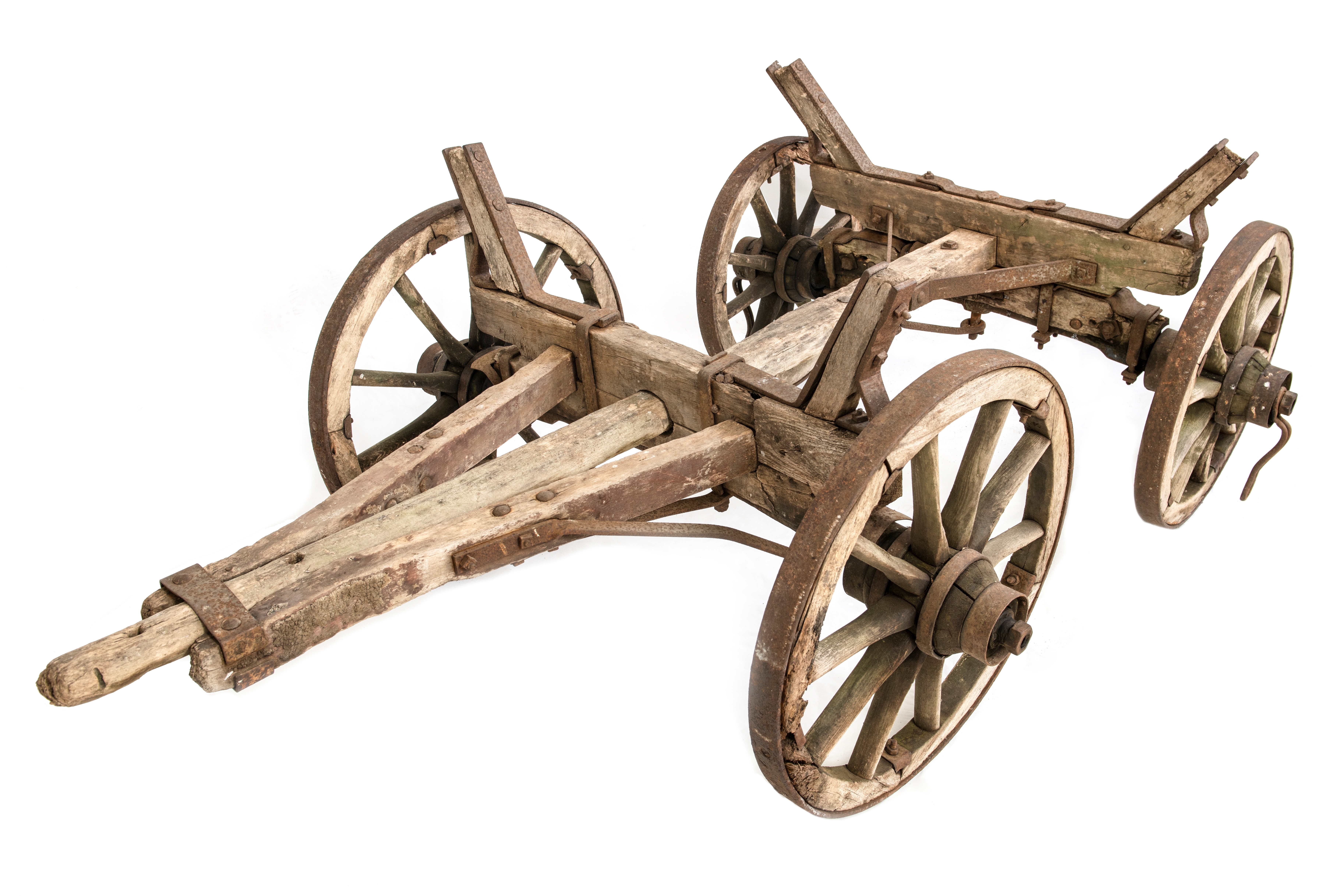 Vienjūga darba rati pirms restaurācijas