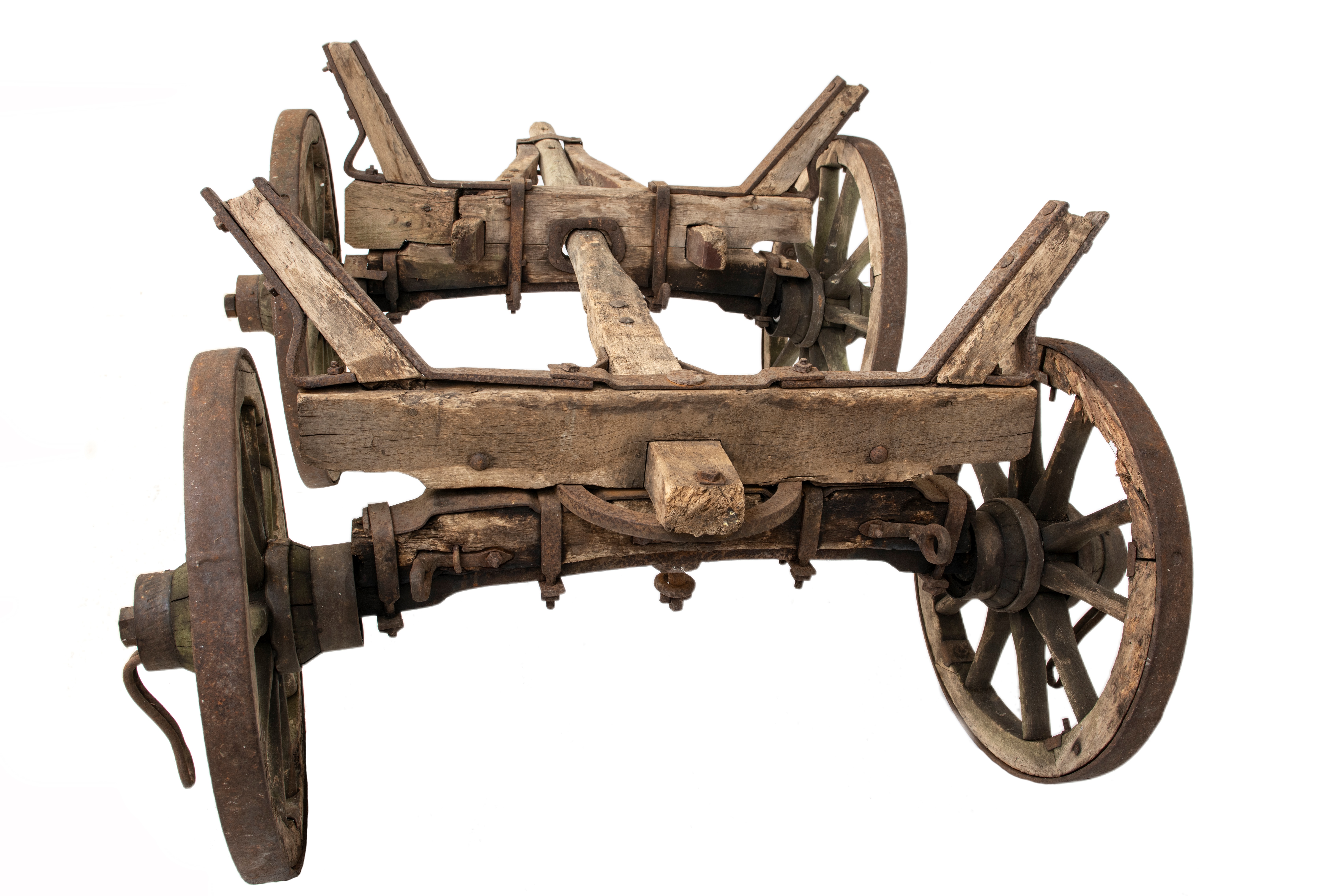 Vienjūga darba rati pirms restaurācijas