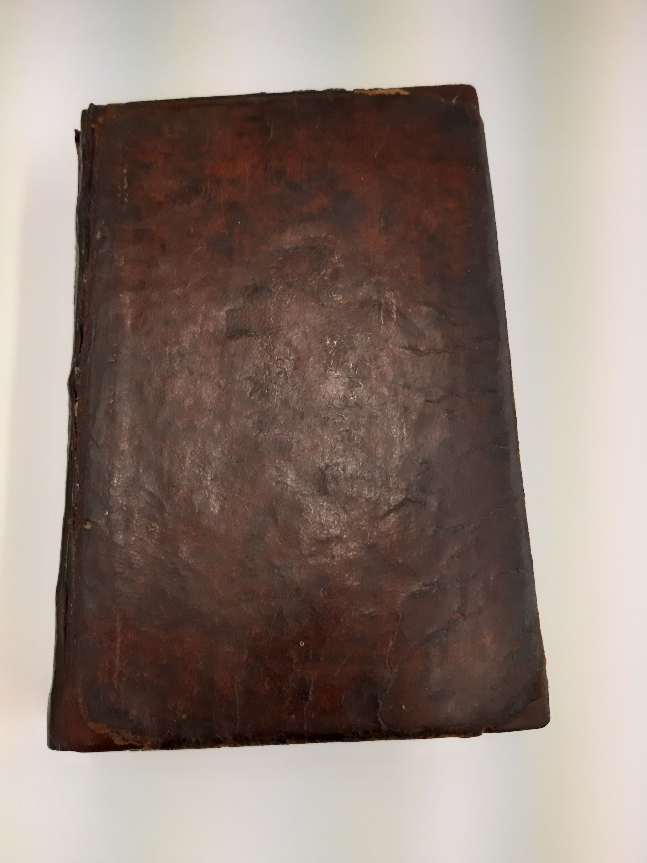 Grāmata pēc restaurācijas