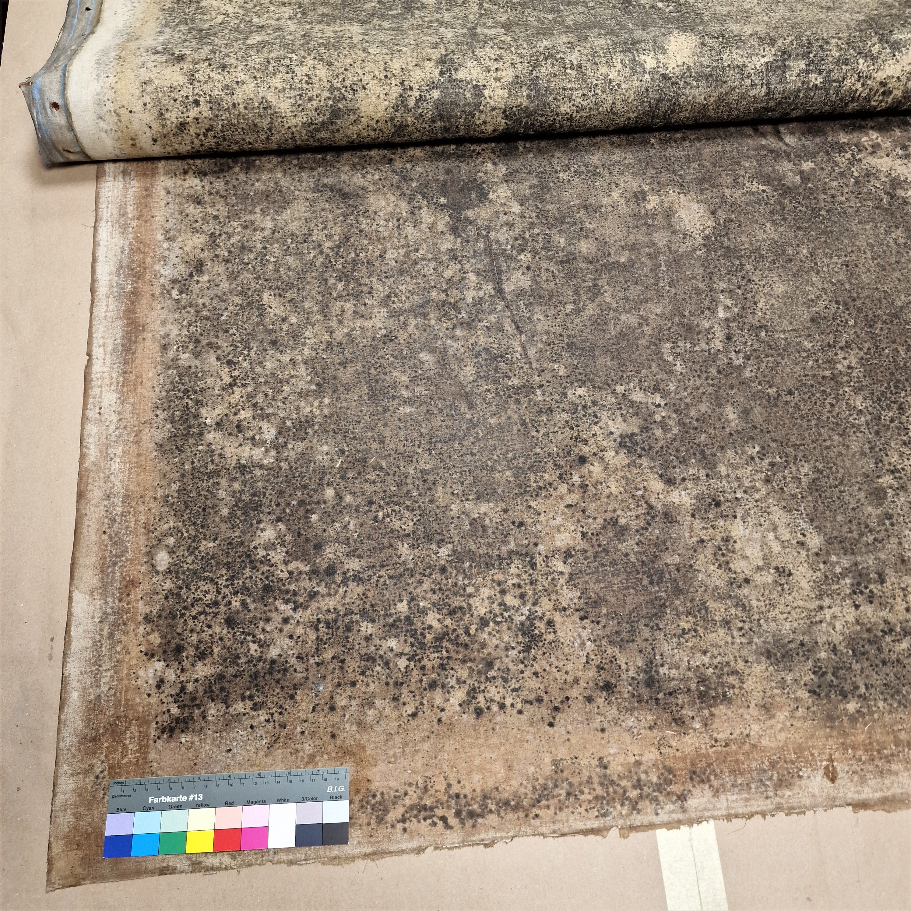 Restaurācijas process. Dublētā audekla atdublēšana