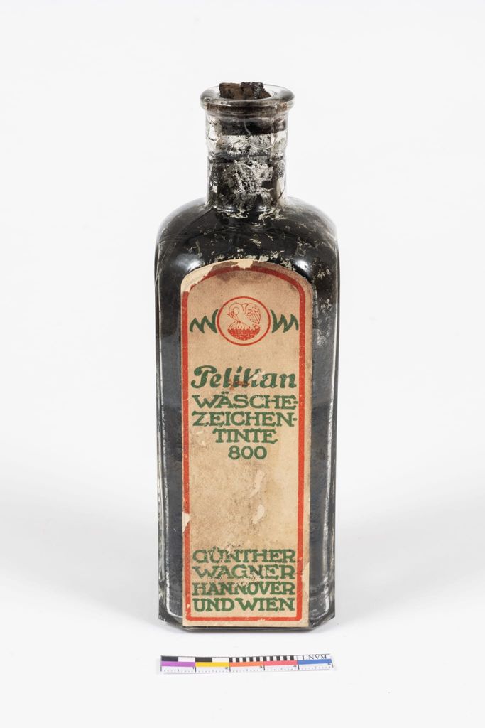 Tintes pudele pēc restaurācijas